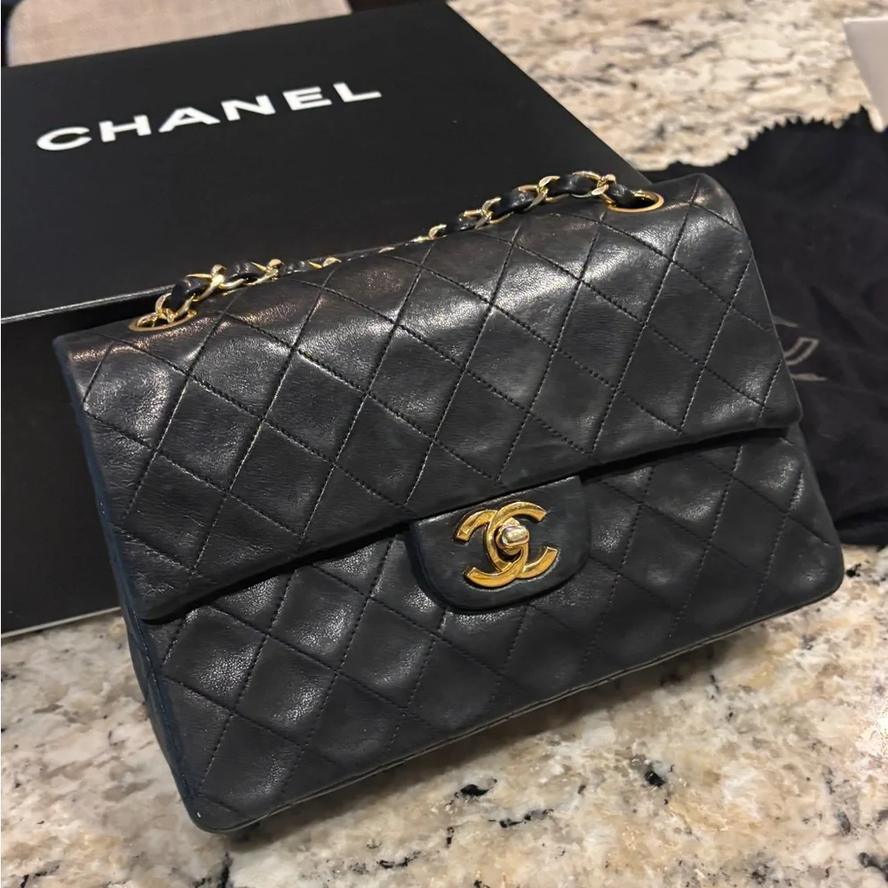 Authentic Chanel CC Matelasse in good condition - Picture 8 of 17